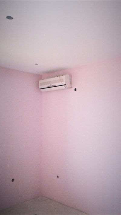 pink walls