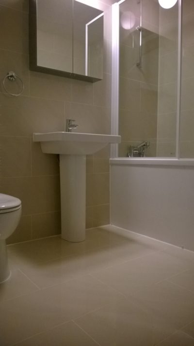 bathroom, sink, tiling